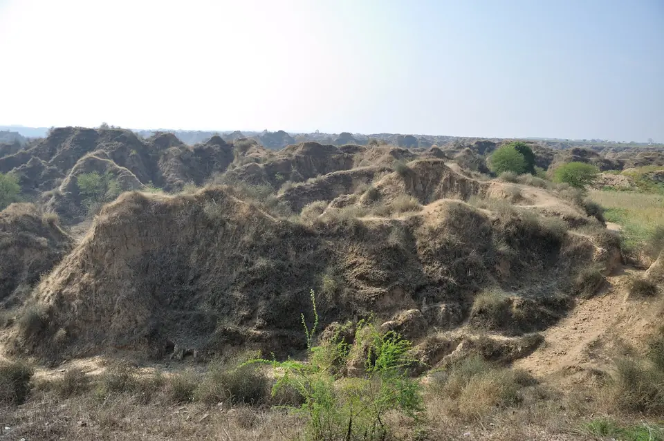 Eroded Chambal ravine country